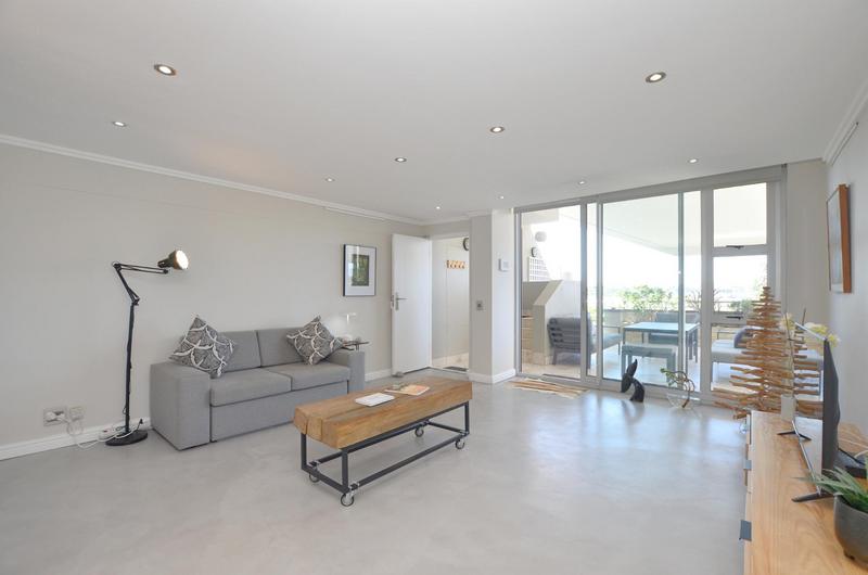 To Let 1 Bedroom Property for Rent in Bloubergstrand Western Cape